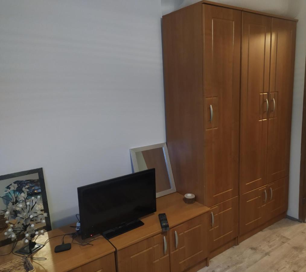 Studio Paderewskiego Jelenia Góra Extérieur photo