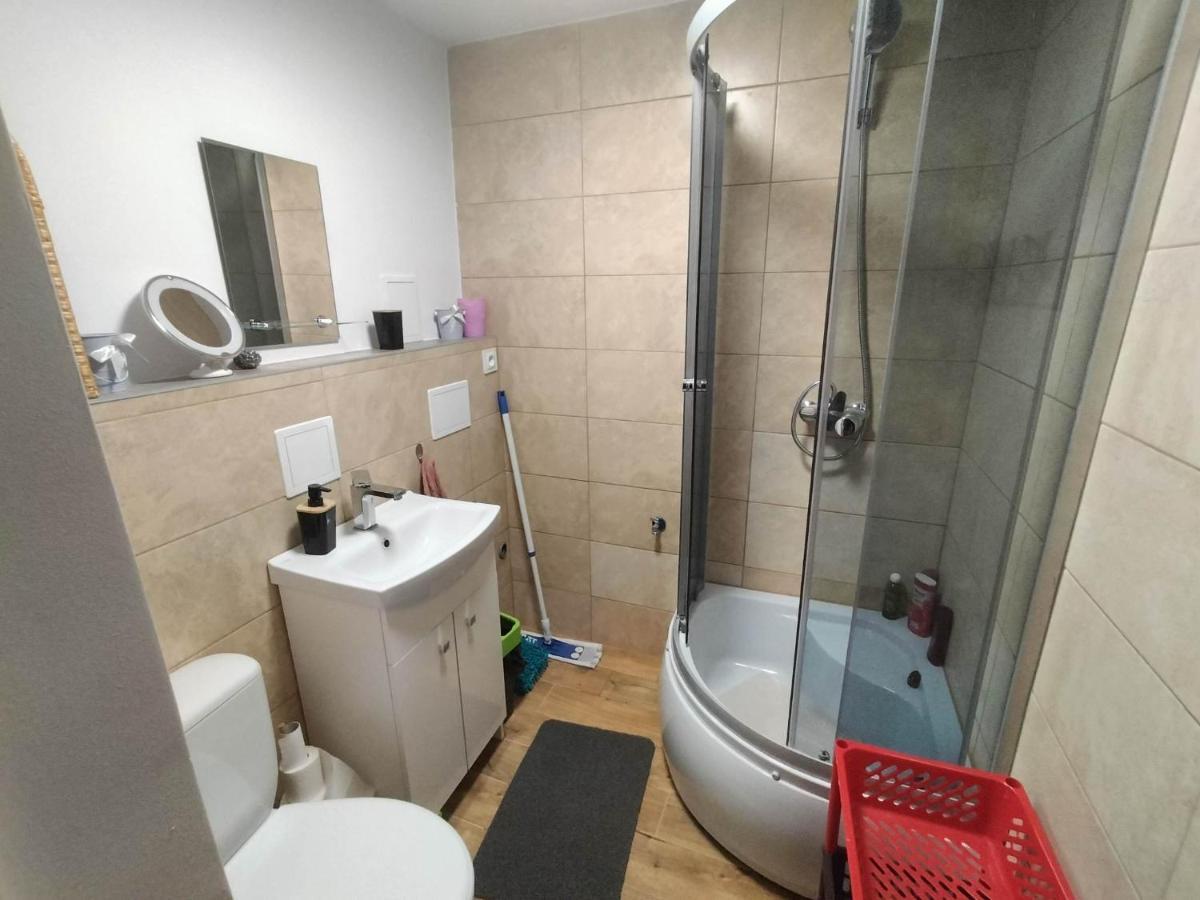 Studio Paderewskiego Jelenia Góra Extérieur photo